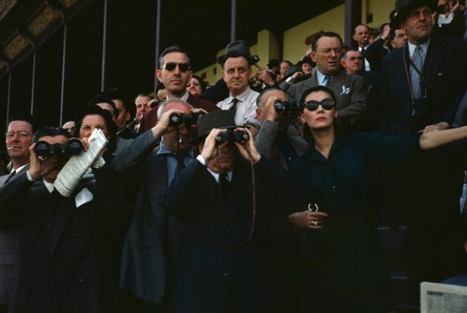 robert-capa-spectators-at-longchamp-racecourse-paris